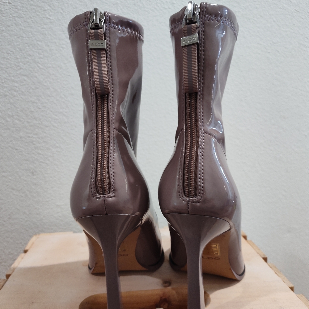 ALDO - Picture 2 of 11